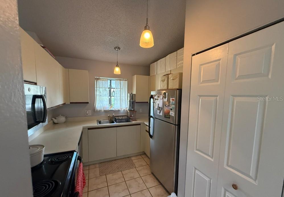 Image 6 of 11 For 2910 63rd Street W