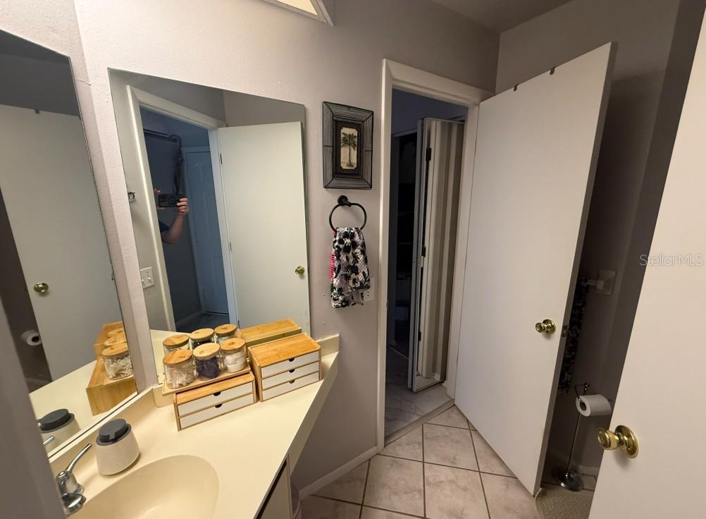 Image 9 of 11 For 2910 63rd Street W