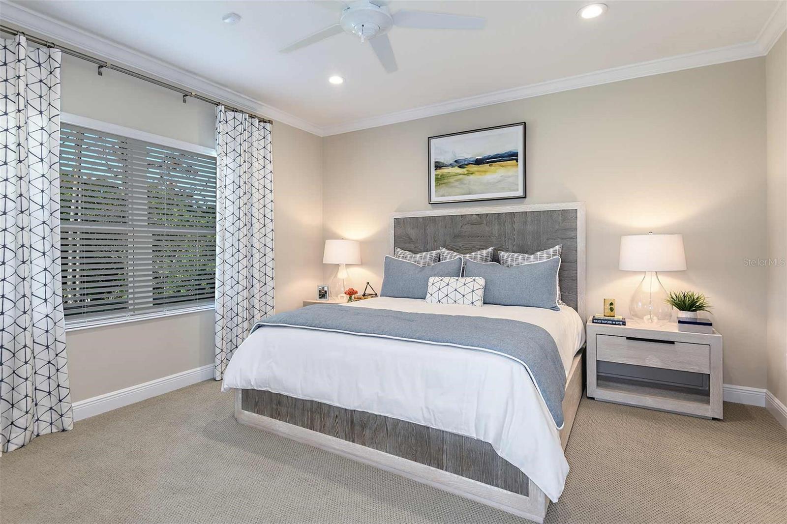 Image 10 of 23 For 10293 Lake Wales Circle