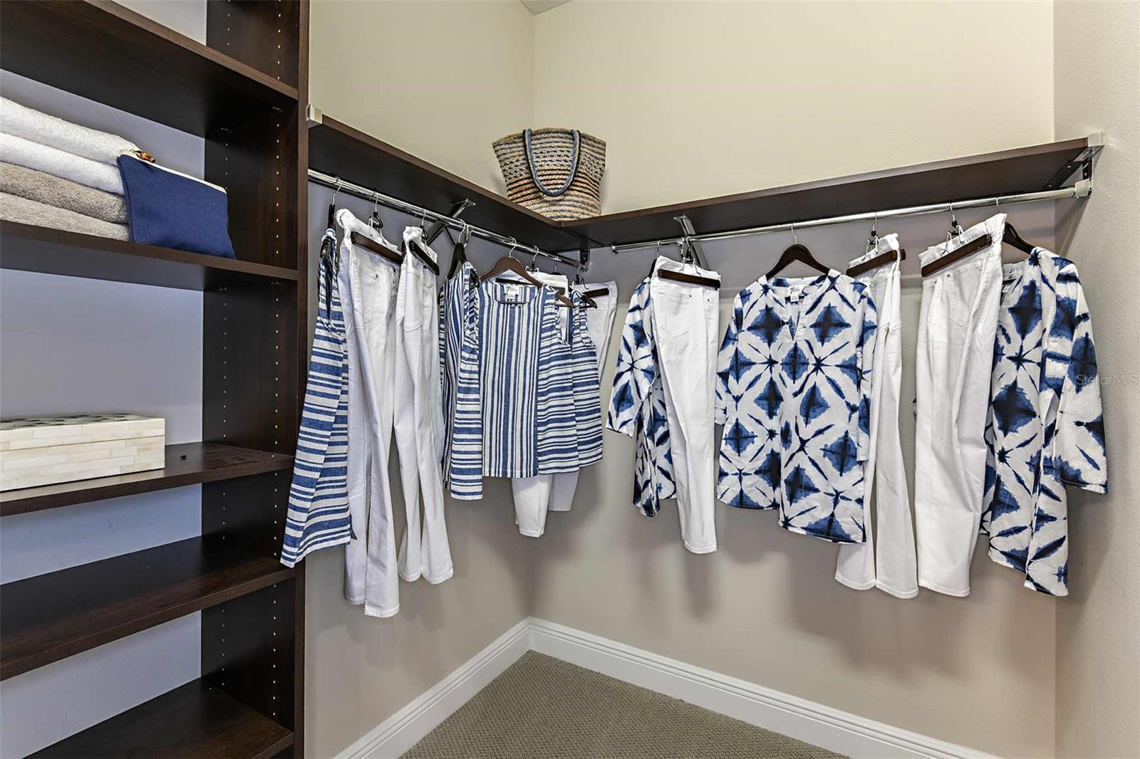 Image 13 of 23 For 10293 Lake Wales Circle