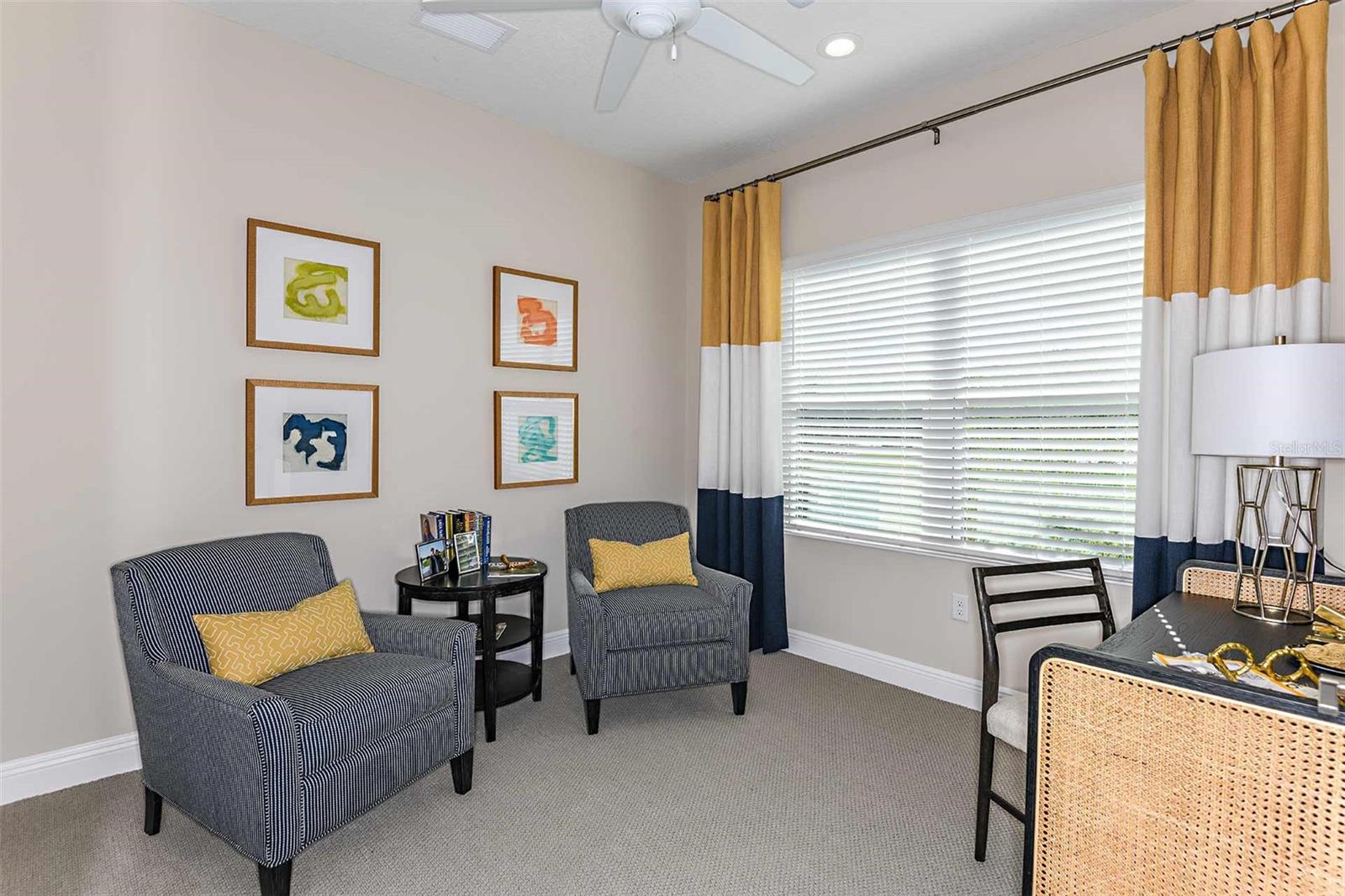 Image 18 of 23 For 10293 Lake Wales Circle