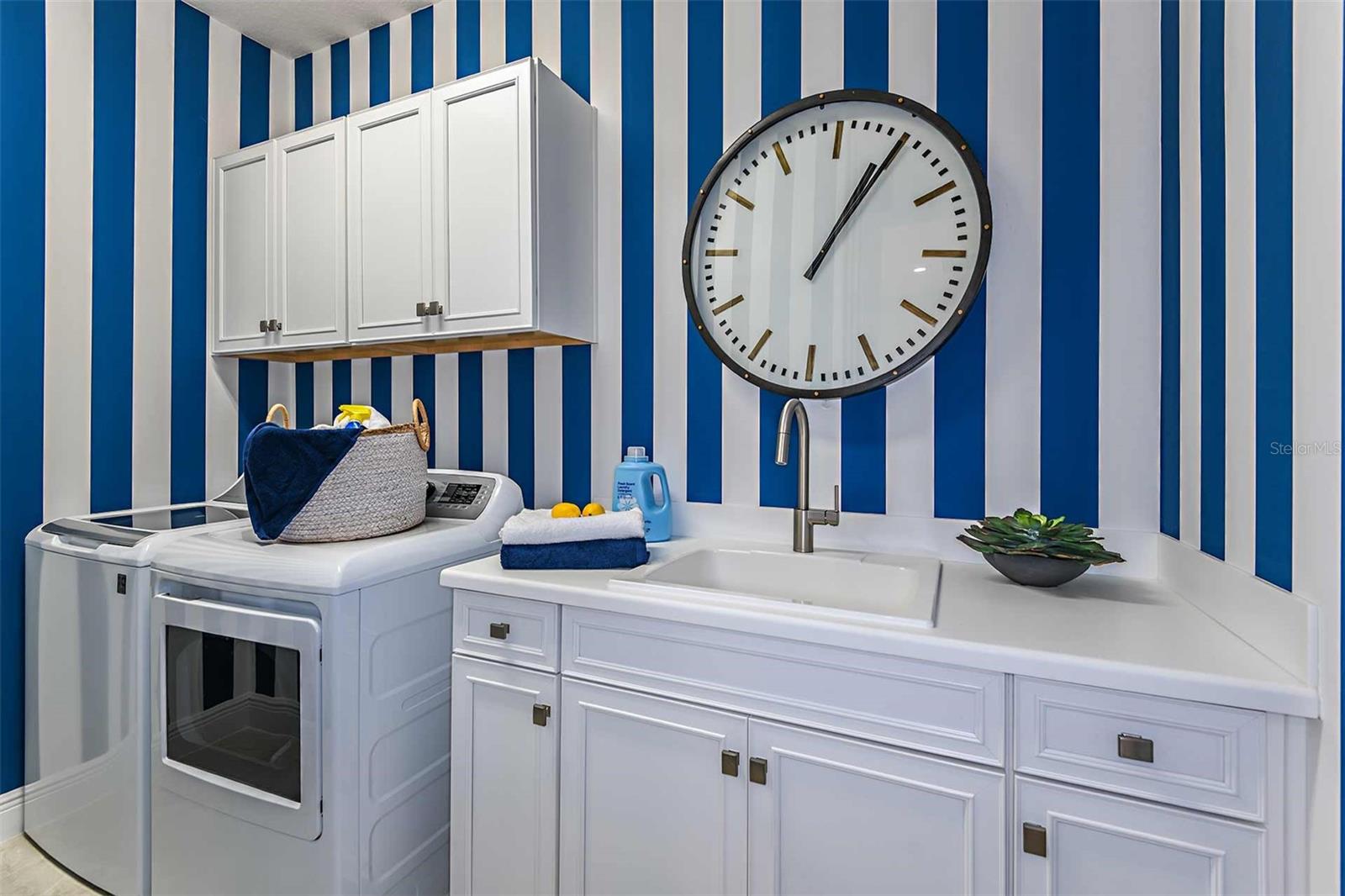 Image 23 of 23 For 10293 Lake Wales Circle