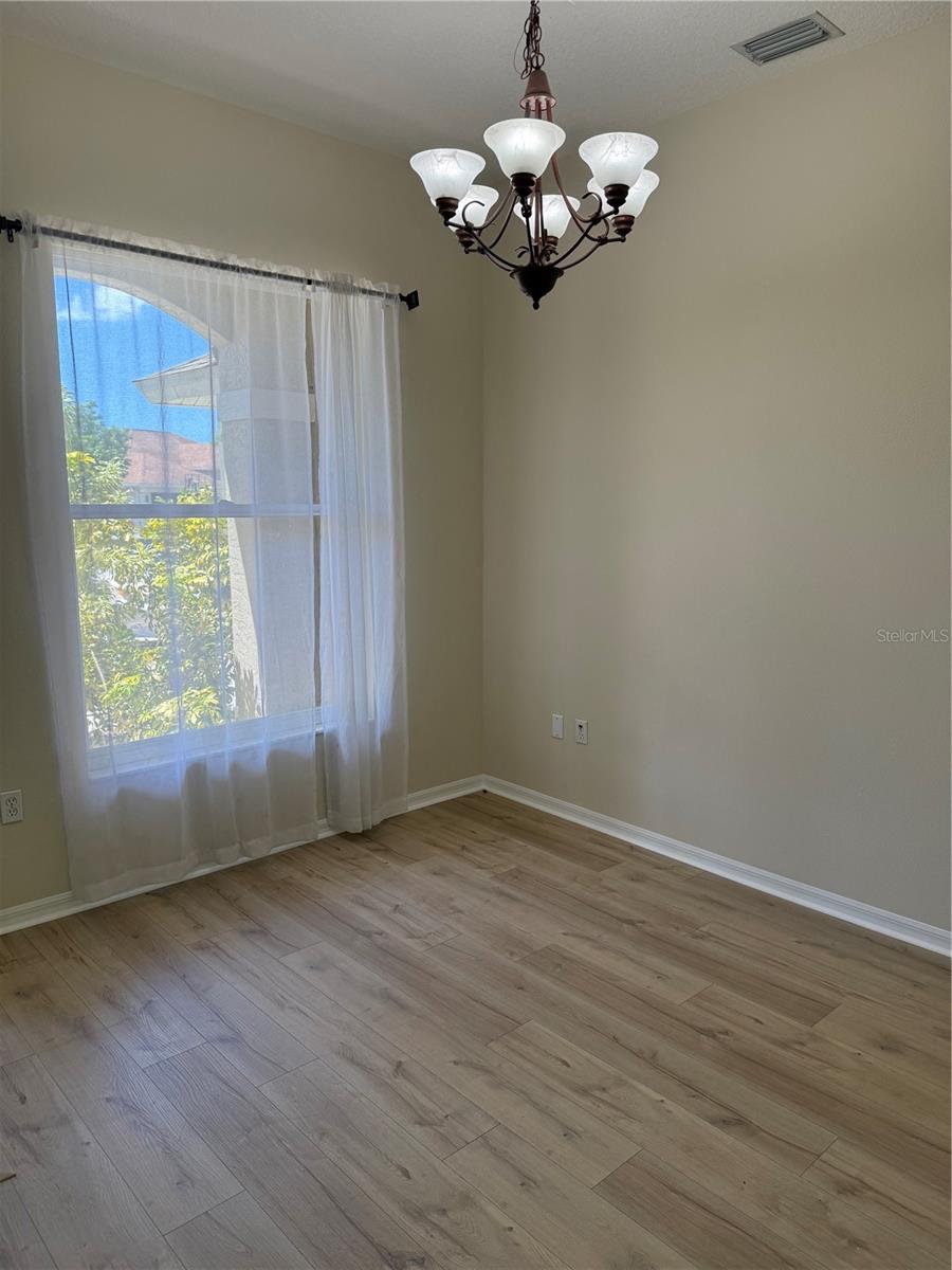 Image 12 of 29 For 4833 Post Pointe Drive