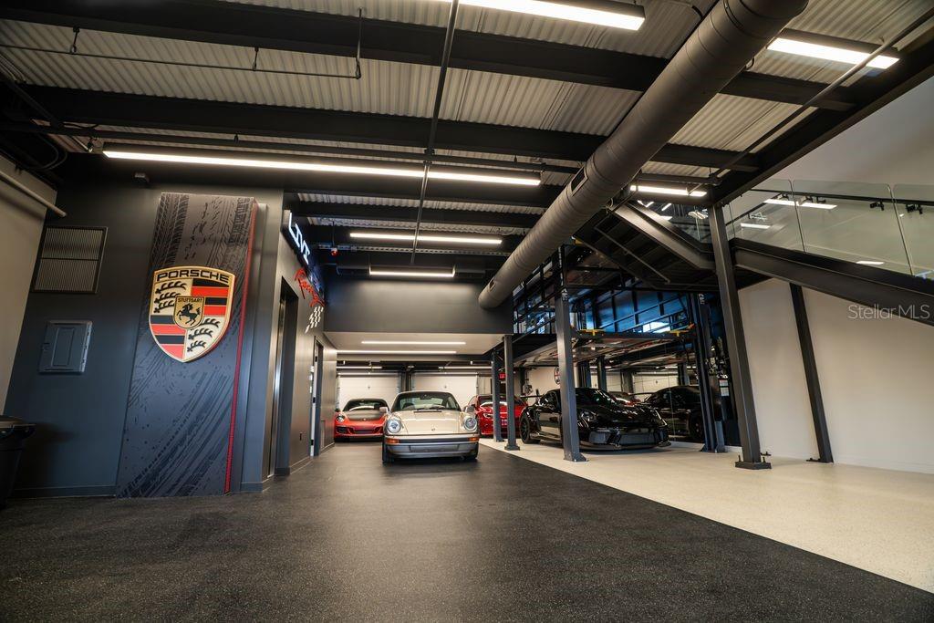 Image 22 of 22 For 7045 Tamiami Trail 102