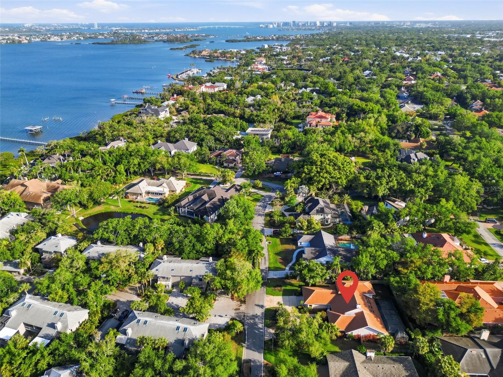 Image 31 of 35 For 4937 Landings Court