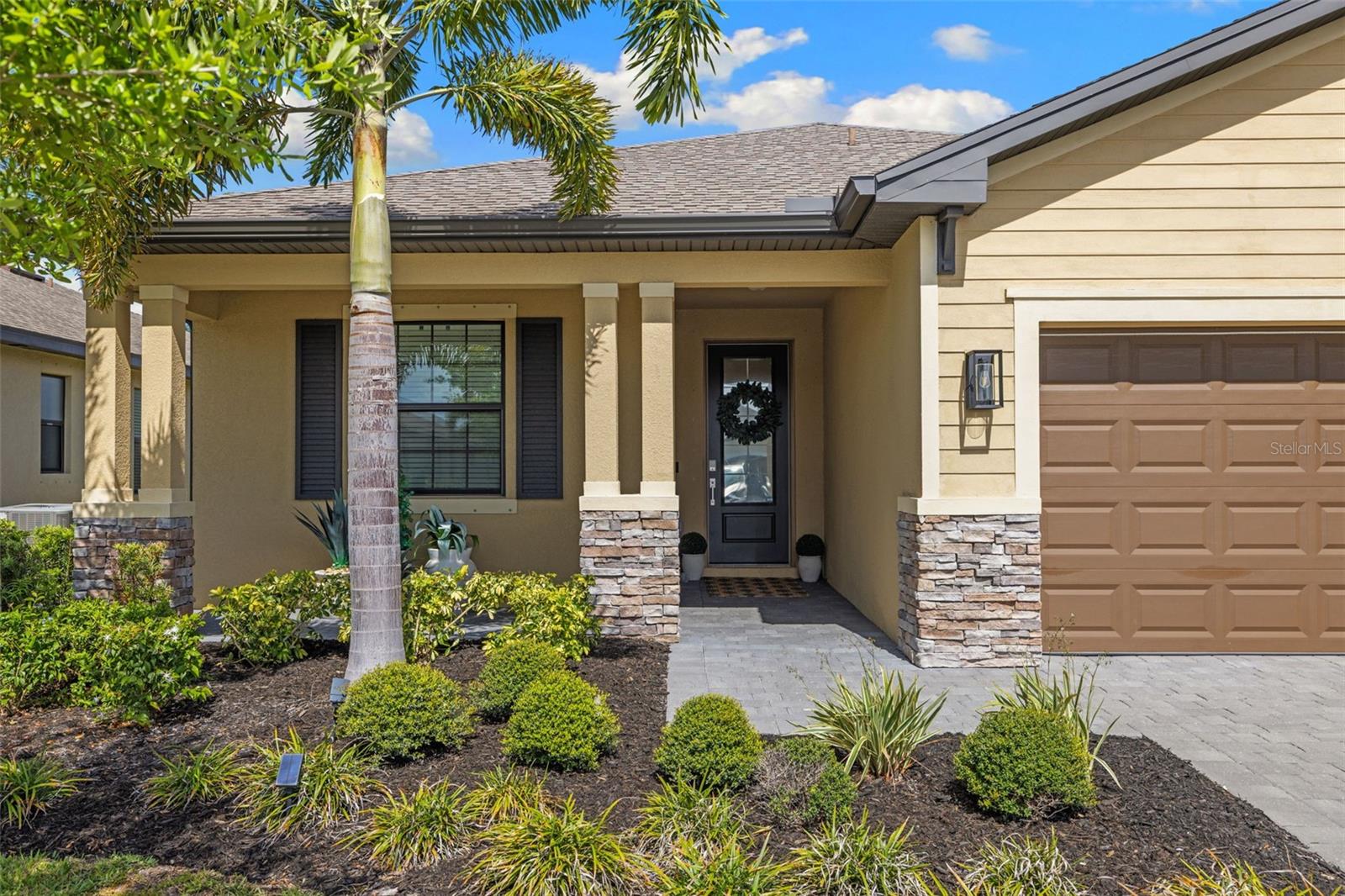 Image 2 of 65 For 1842 Isles Road