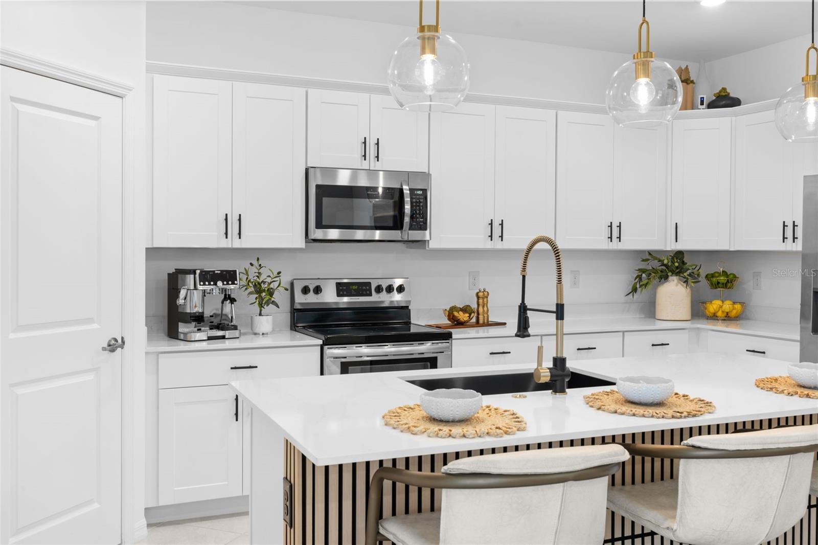 Image 8 of 65 For 1842 Isles Road