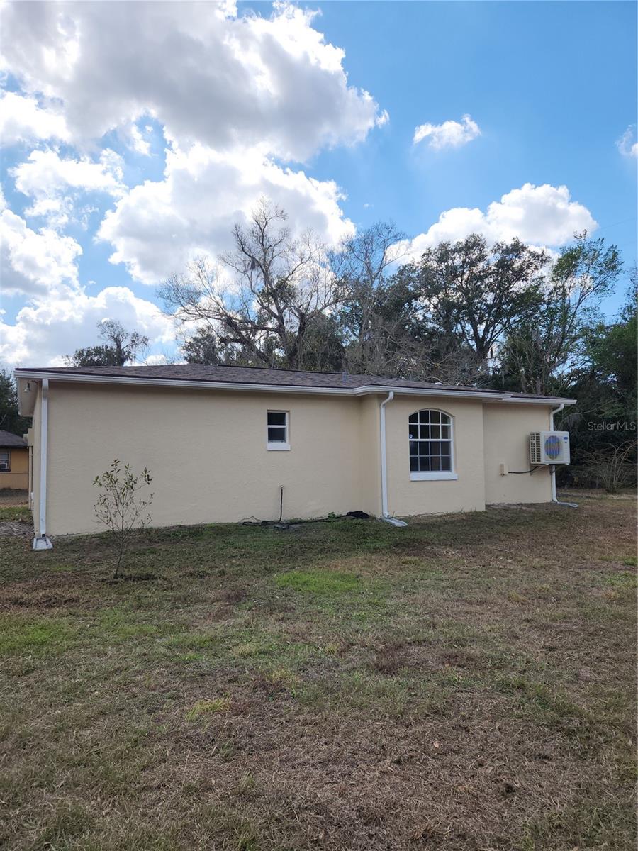 Image 15 of 17 For 1652 Harlem Circle