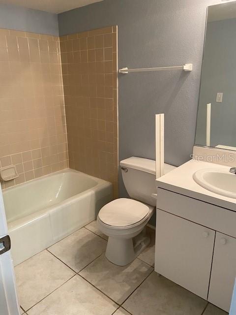 Image 3 of 16 For 2121 Wood Street 227