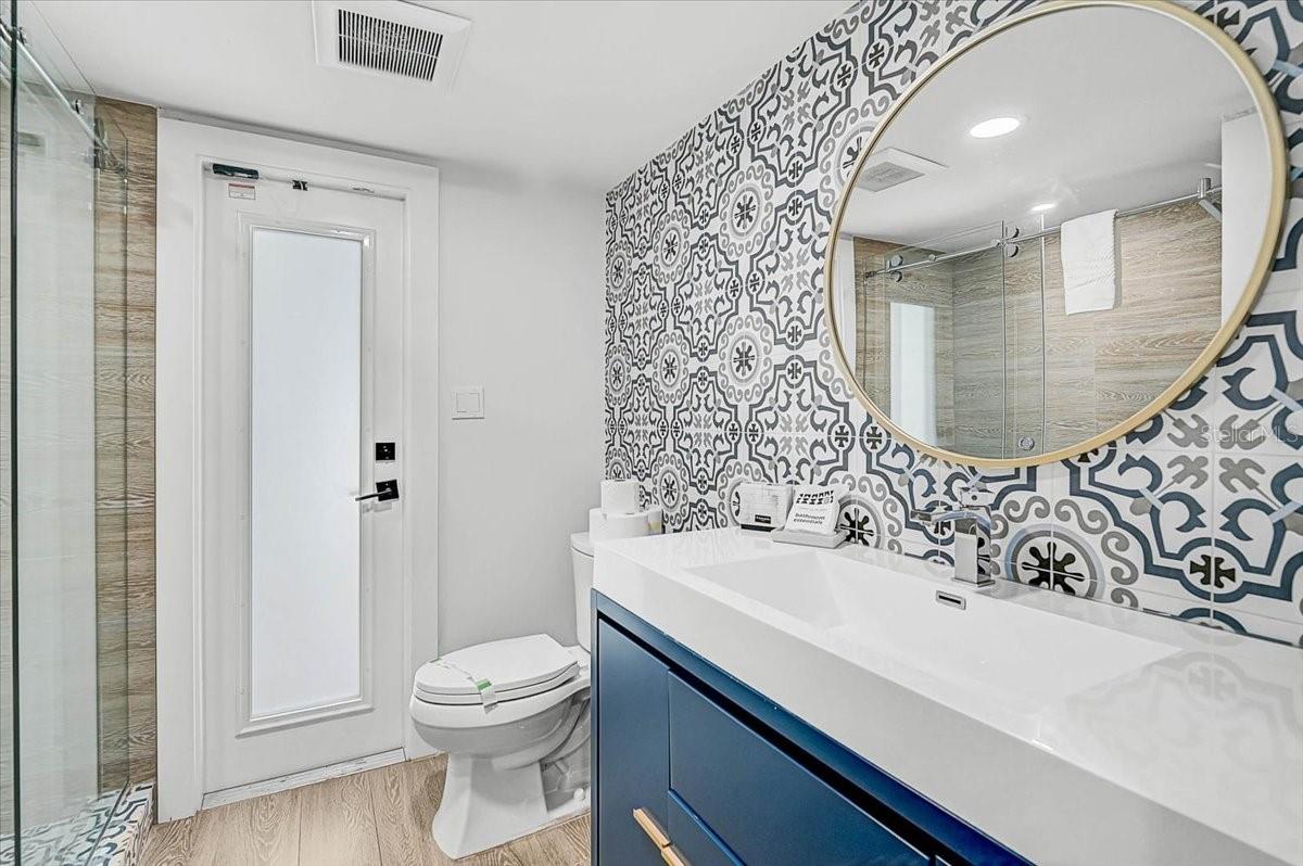 Image 27 of 46 For 3515 La Paloma Avenue