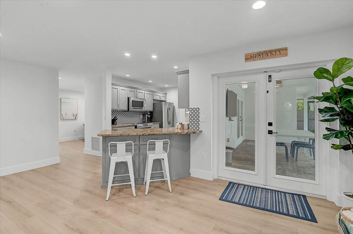 Image 34 of 46 For 3515 La Paloma Avenue