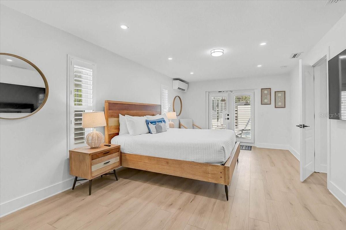 Image 36 of 46 For 3515 La Paloma Avenue