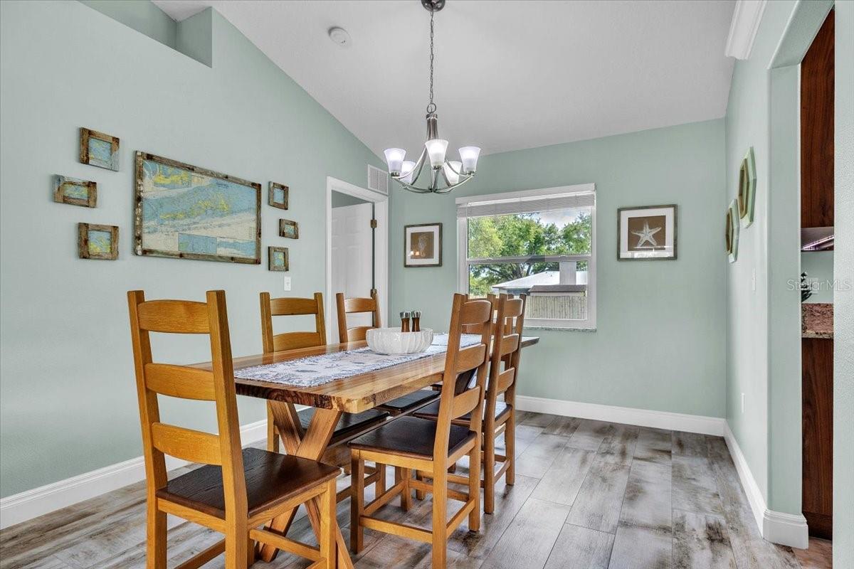 Image 12 of 50 For 3022 45th Way E