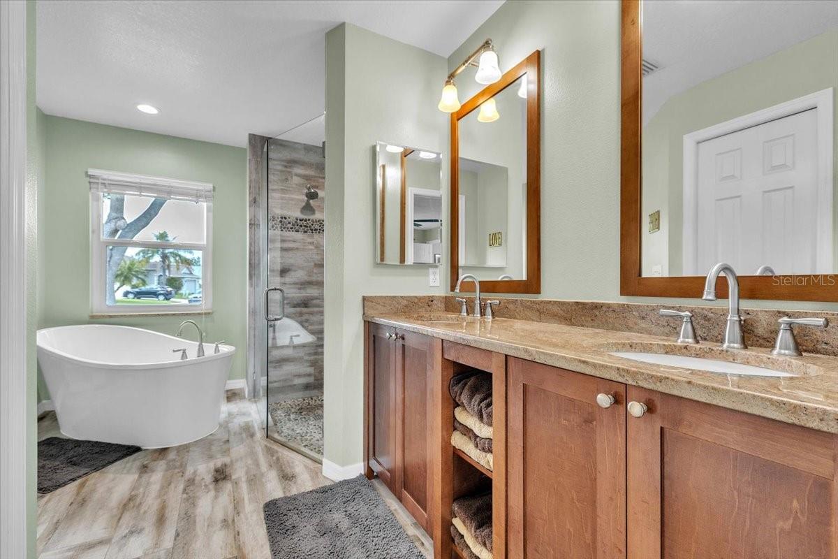 Image 28 of 50 For 3022 45th Way E