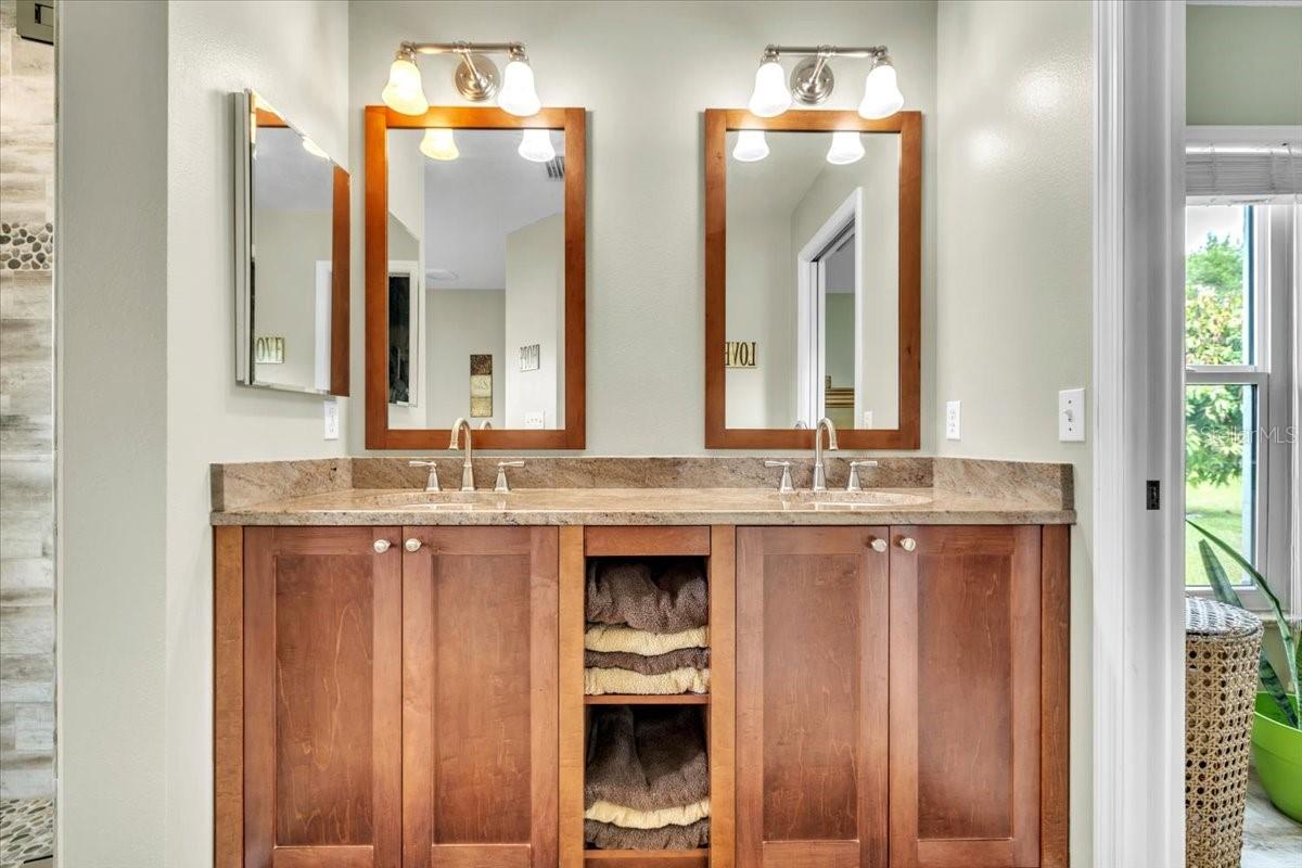 Image 29 of 50 For 3022 45th Way E