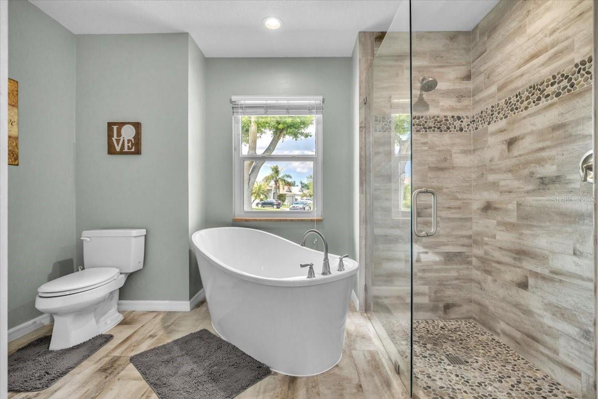 Image 30 of 50 For 3022 45th Way E