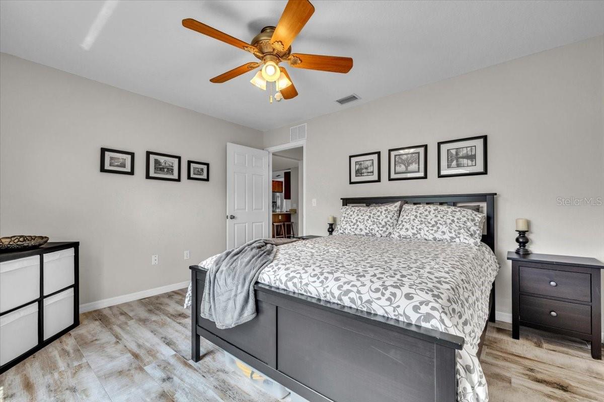 Image 35 of 50 For 3022 45th Way E