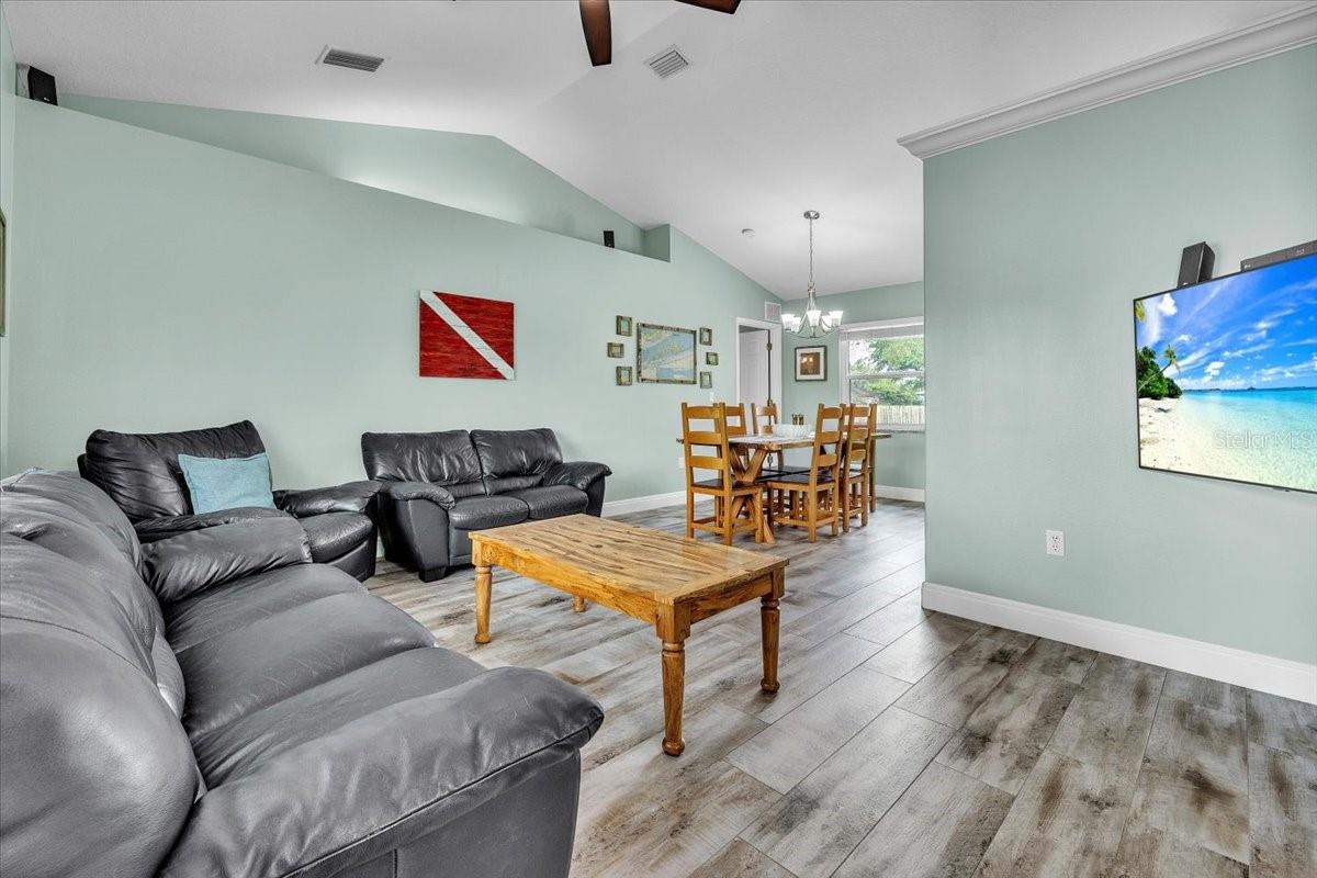 Image 9 of 50 For 3022 45th Way E