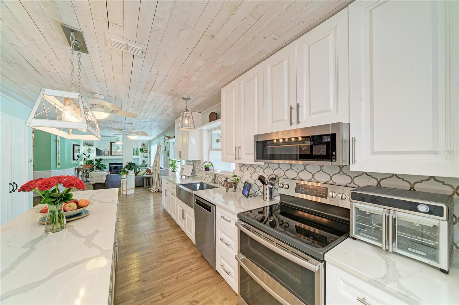 Image 10 of 47 For 238 Woodingham Trail