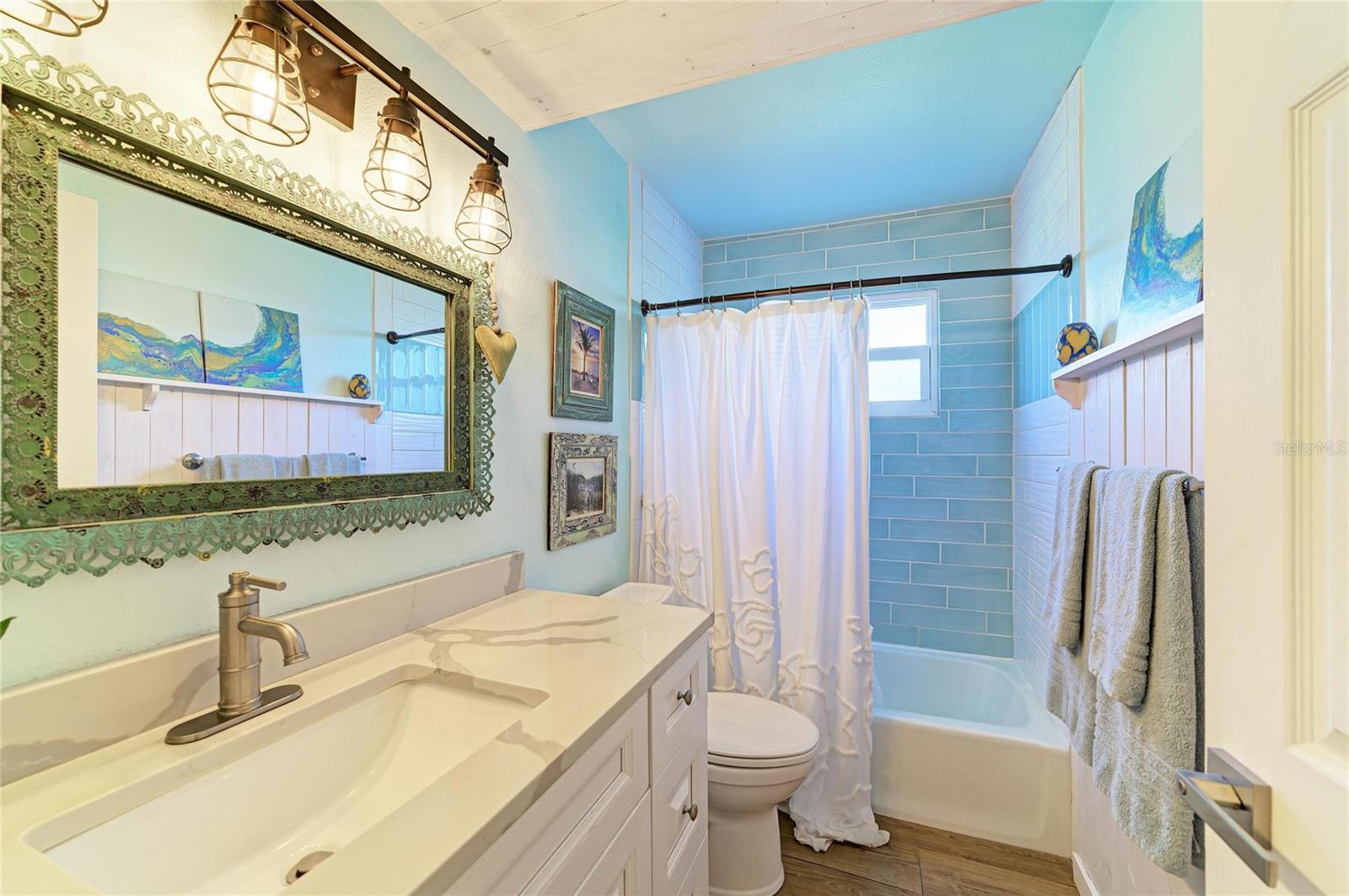 Image 18 of 47 For 238 Woodingham Trail