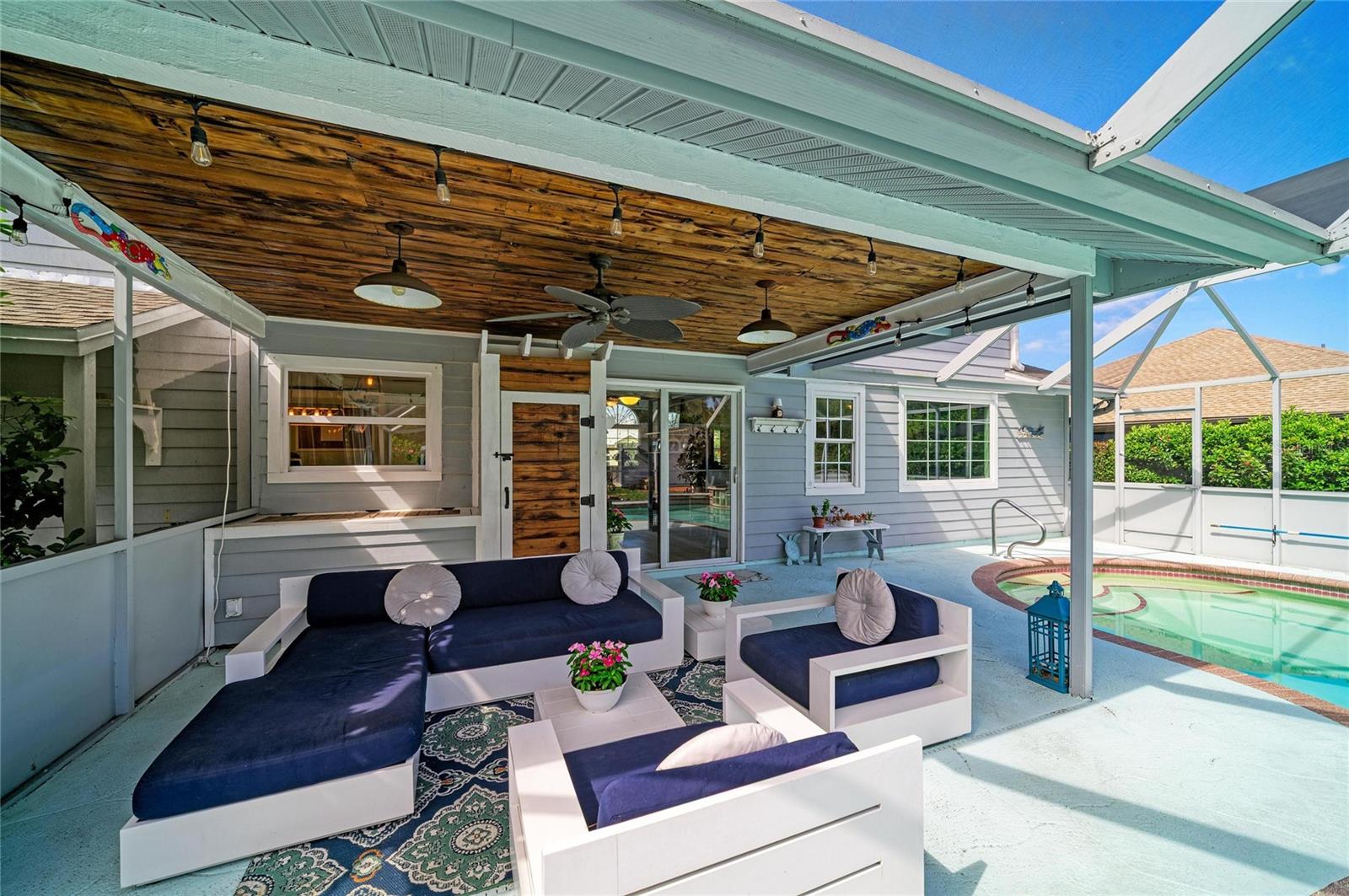 Image 28 of 47 For 238 Woodingham Trail