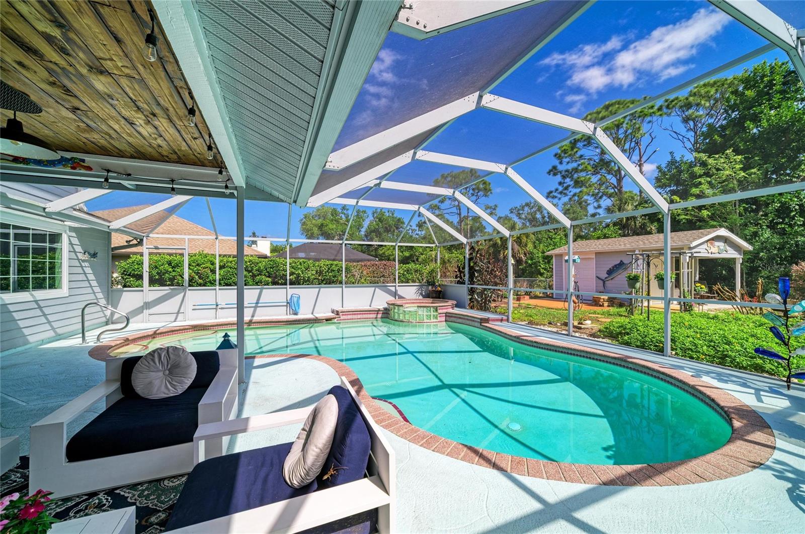 Image 31 of 47 For 238 Woodingham Trail