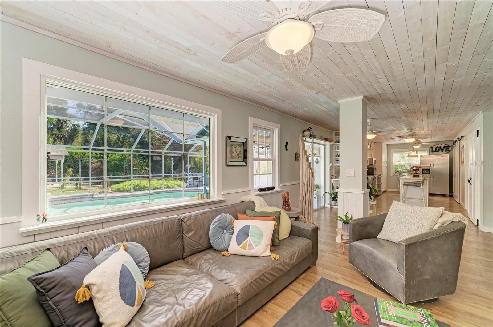 Image 9 of 47 For 238 Woodingham Trail