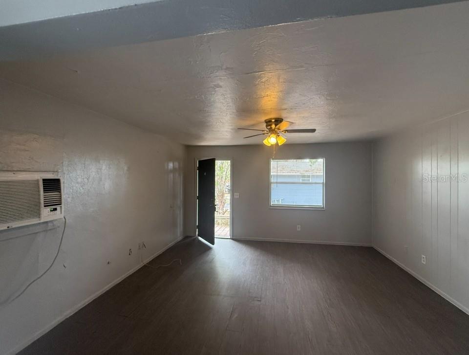 Image 5 of 8 For 129 Pompano Avenue