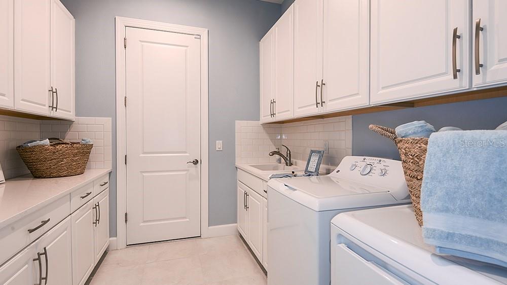 Image 19 of 26 For 3208 Vicenza Court