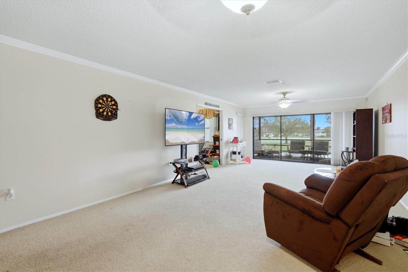 Image 13 of 33 For 7130 Fairway Bend Lane 291