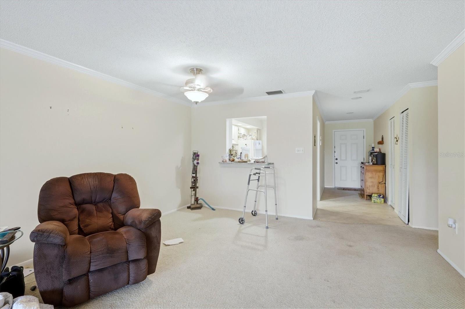 Image 16 of 33 For 7130 Fairway Bend Lane 291