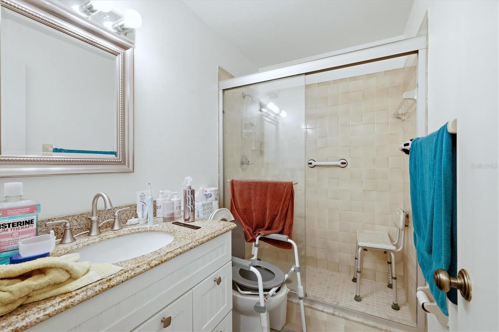 Image 24 of 33 For 7130 Fairway Bend Lane 291