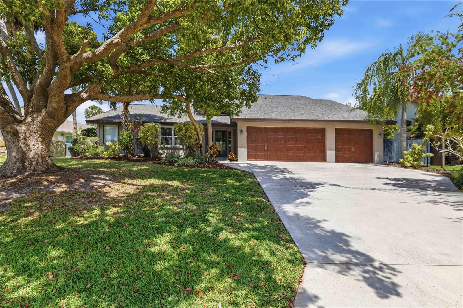 Details for 3953 Prairie Dunes Drive, SARASOTA, FL 34238