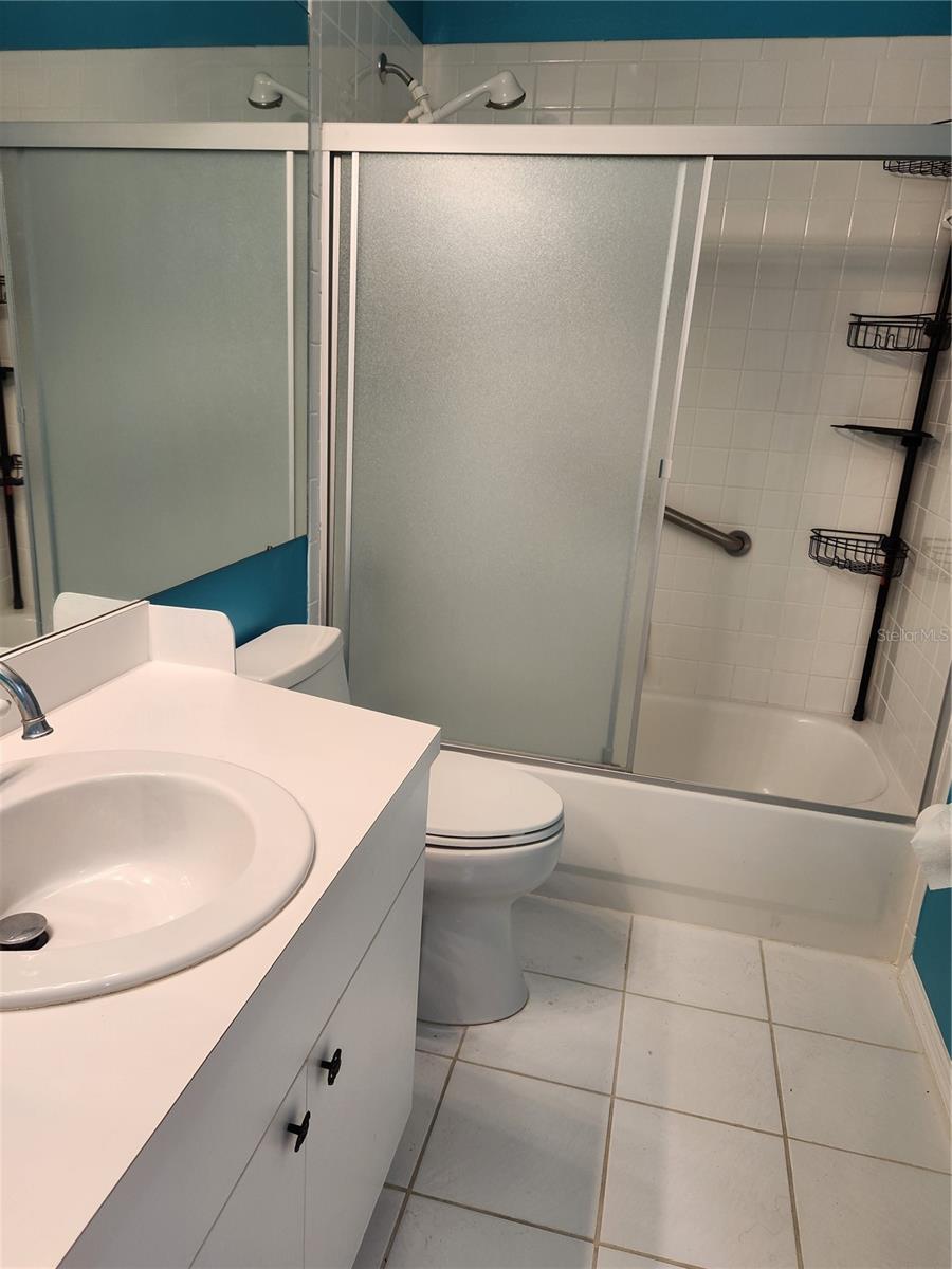 Image 11 of 36 For 6330 Green Oak Circle 6330