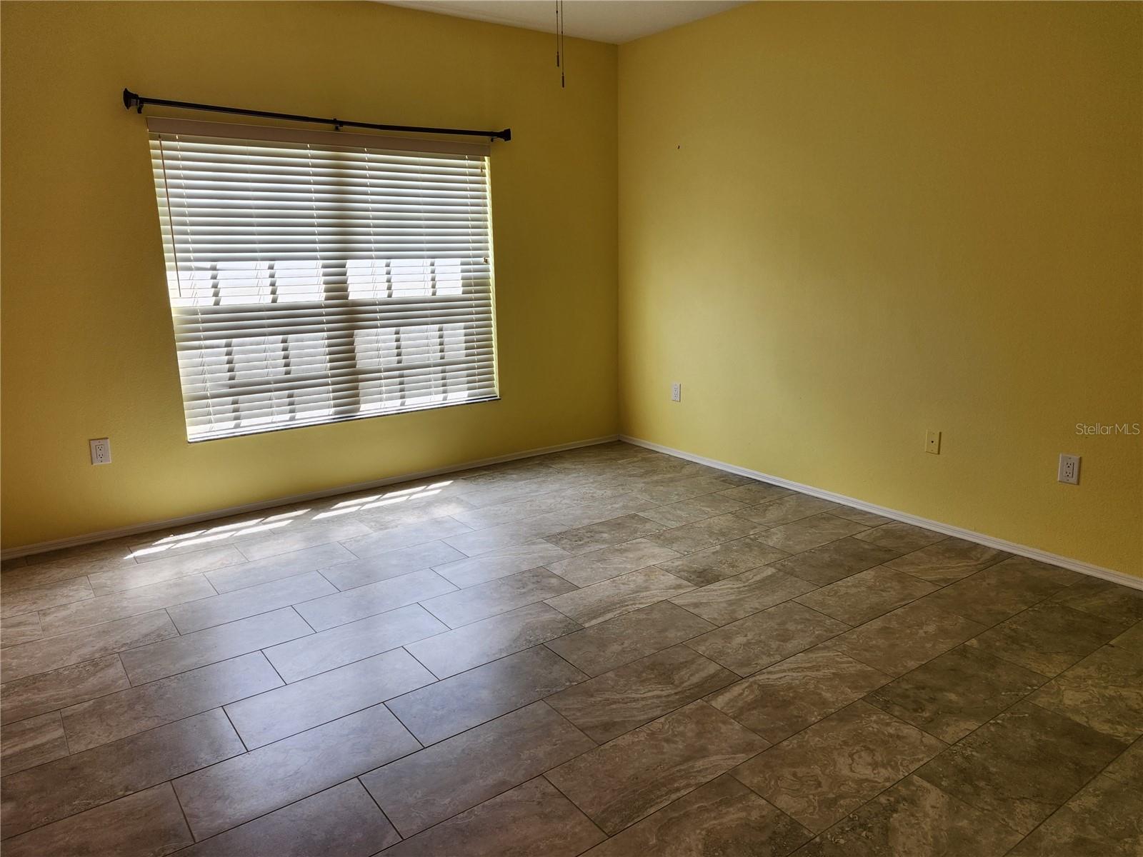 Image 13 of 36 For 6330 Green Oak Circle 6330