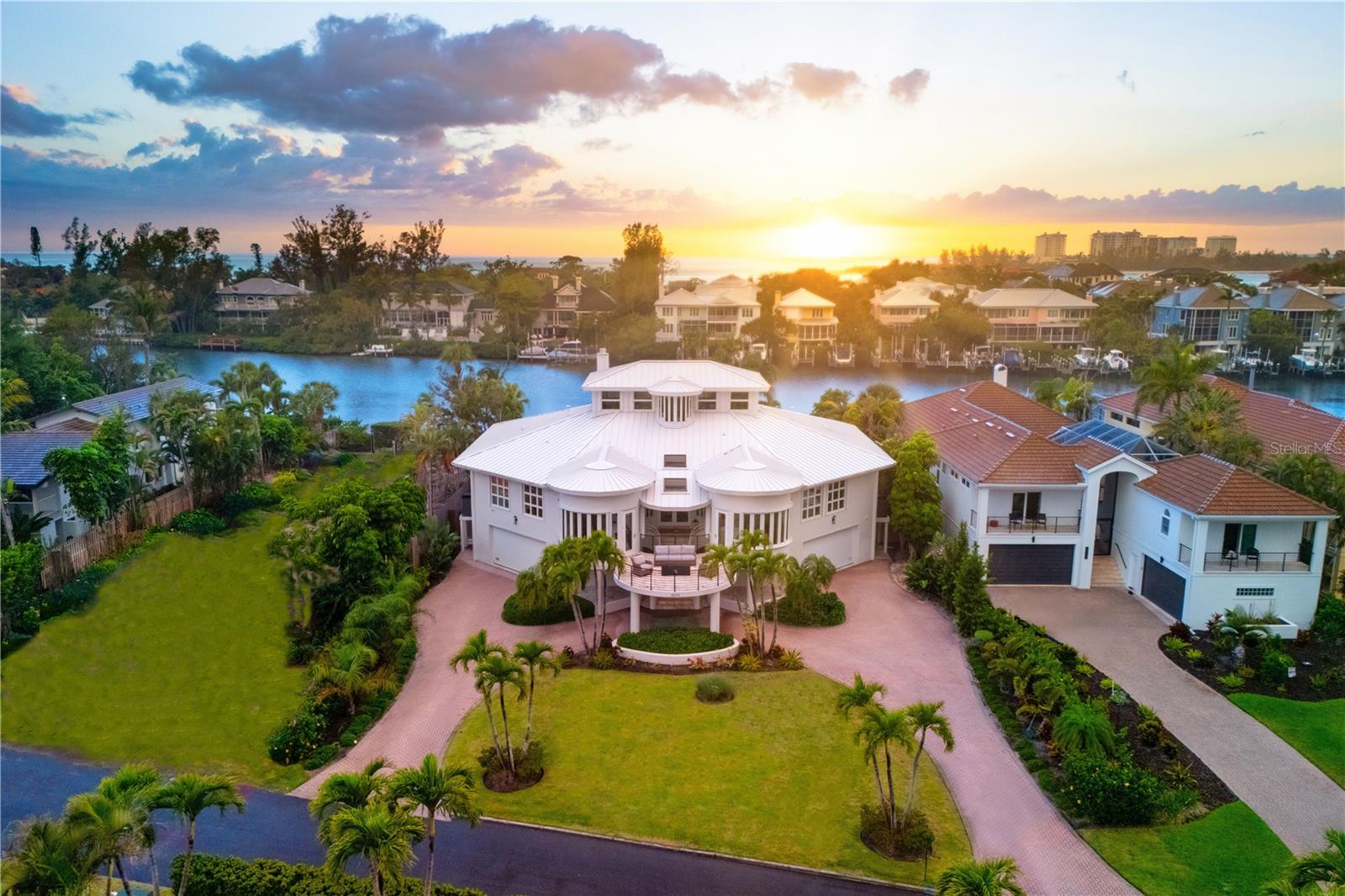 Details for 4034 Roberts Point Road, SARASOTA, FL 34242