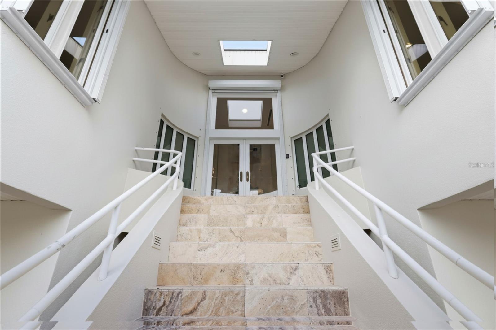 Listing photo id 22 for 4034 Roberts Point Road