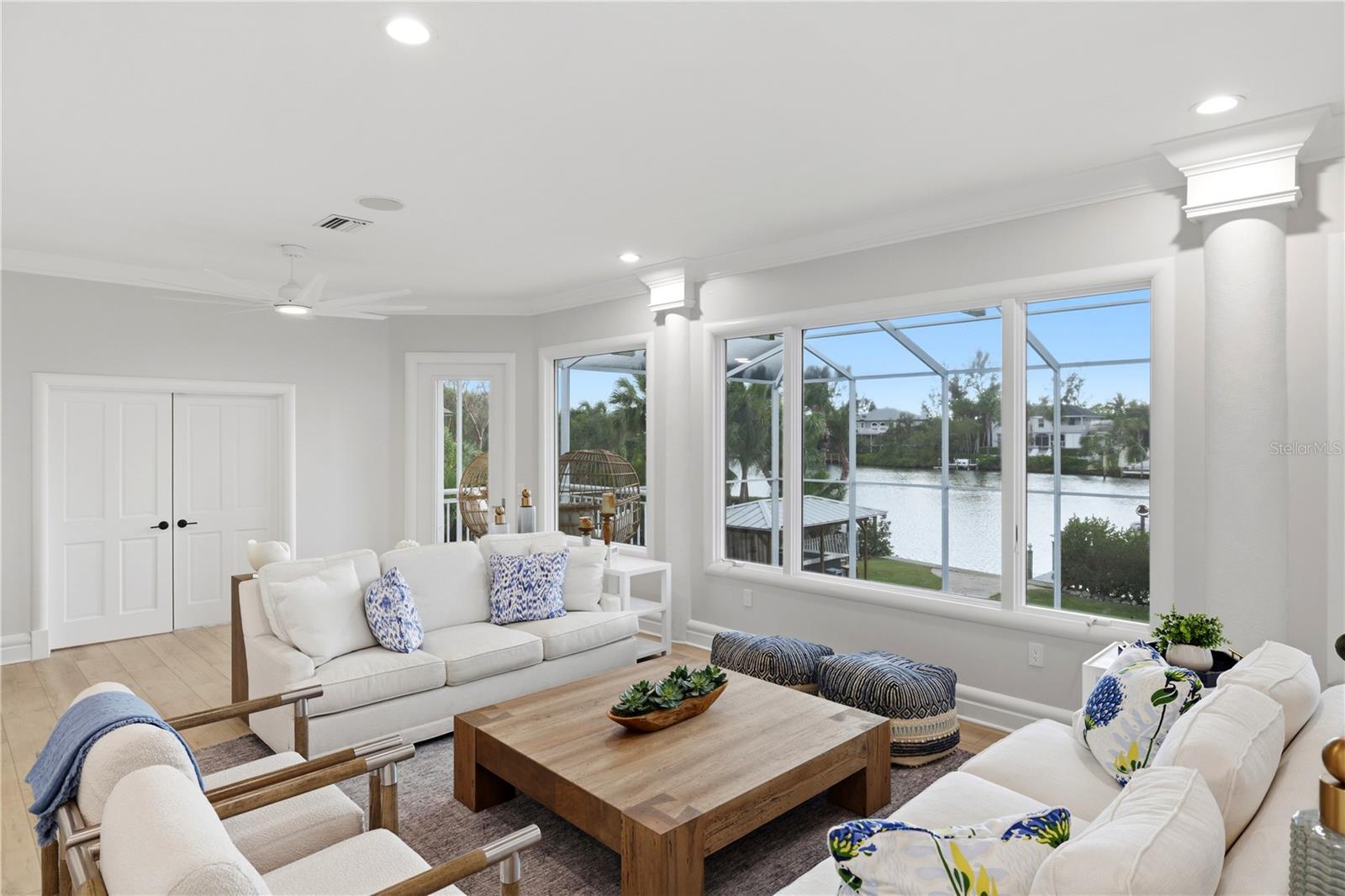 Listing photo id 37 for 4034 Roberts Point Road