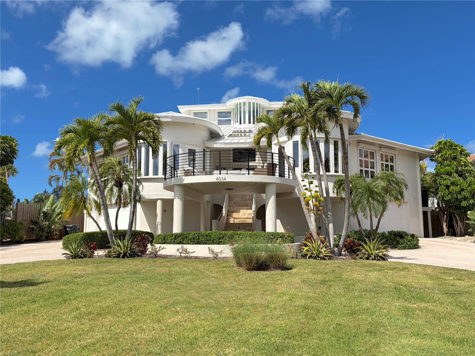 Listing photo id 2 for 4034 Roberts Point Road