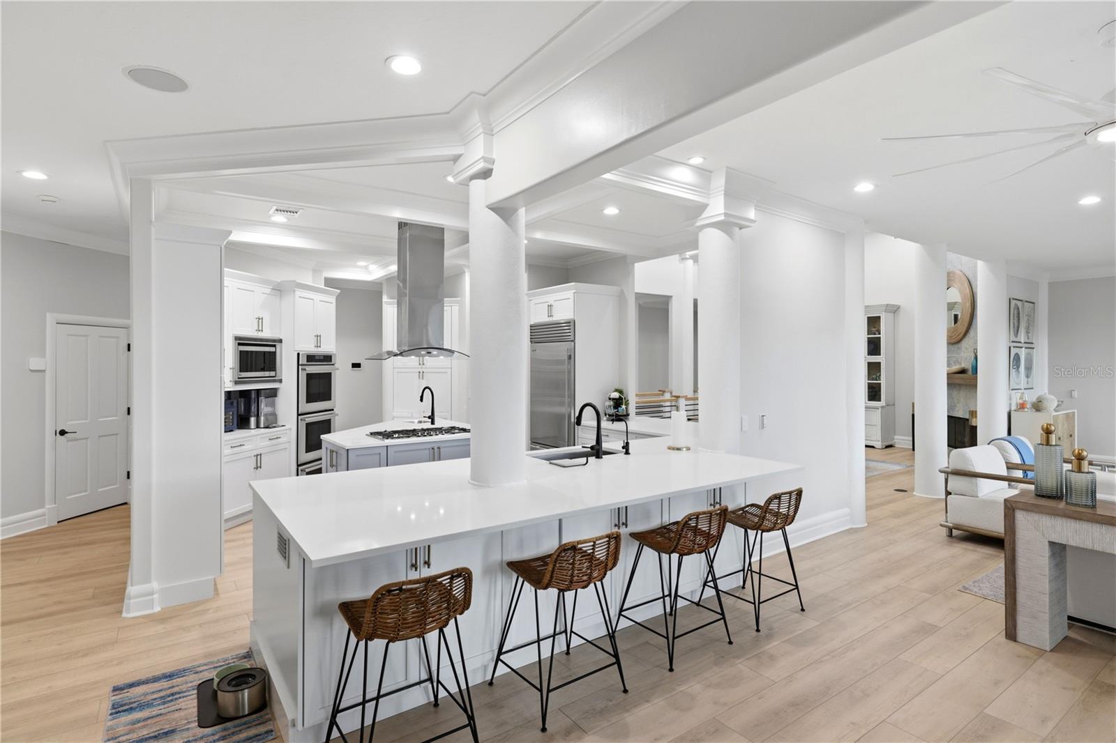 Listing photo id 42 for 4034 Roberts Point Road