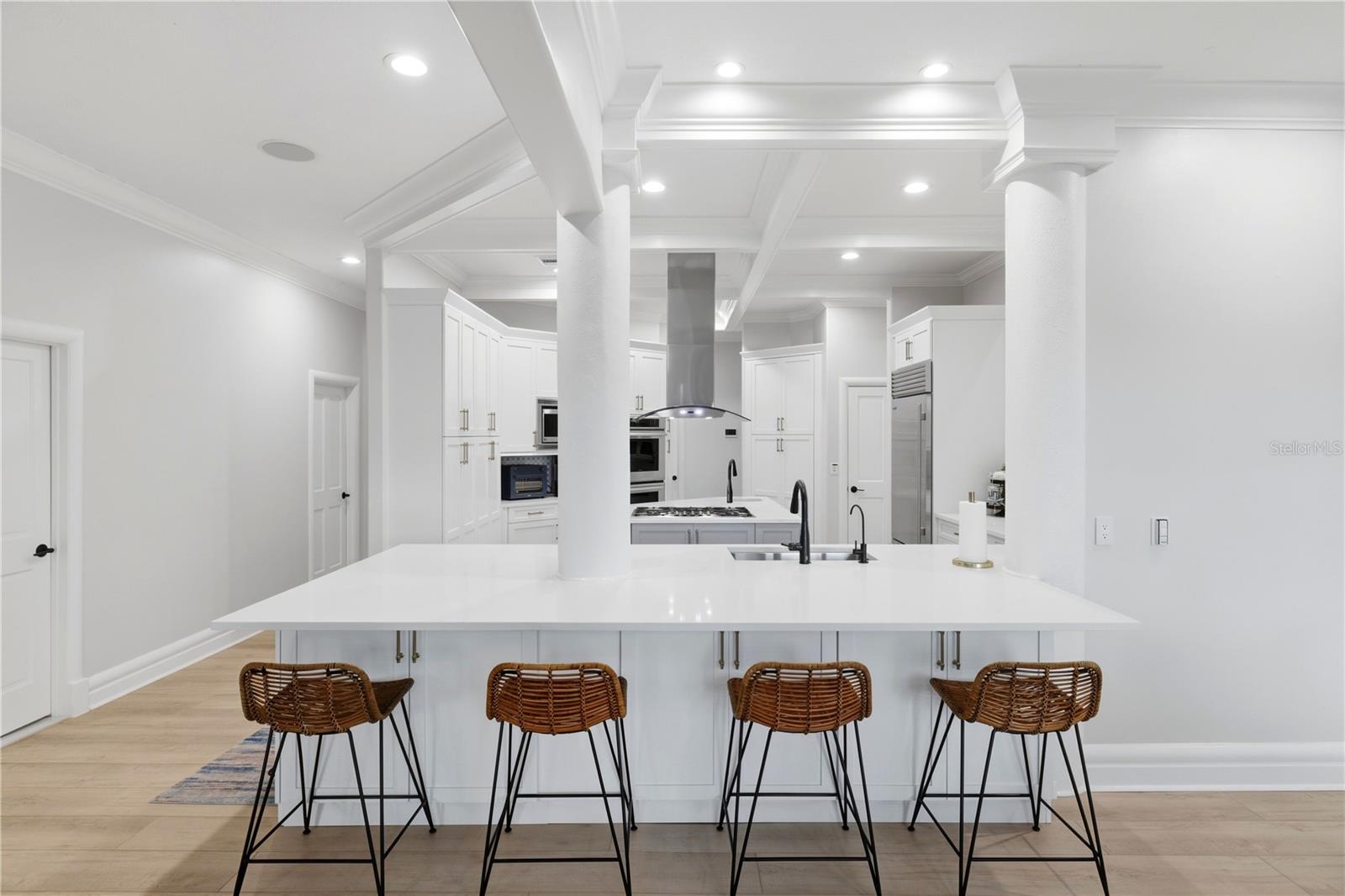 Listing photo id 43 for 4034 Roberts Point Road