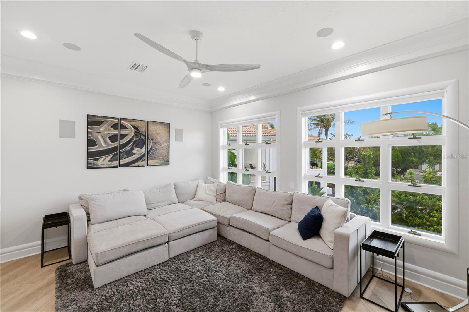 Listing photo id 50 for 4034 Roberts Point Road