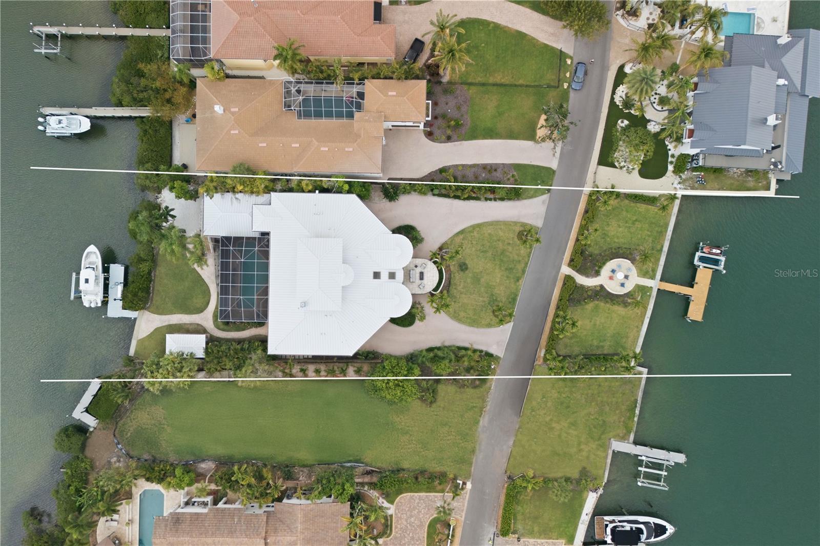 Listing photo id 5 for 4034 Roberts Point Road