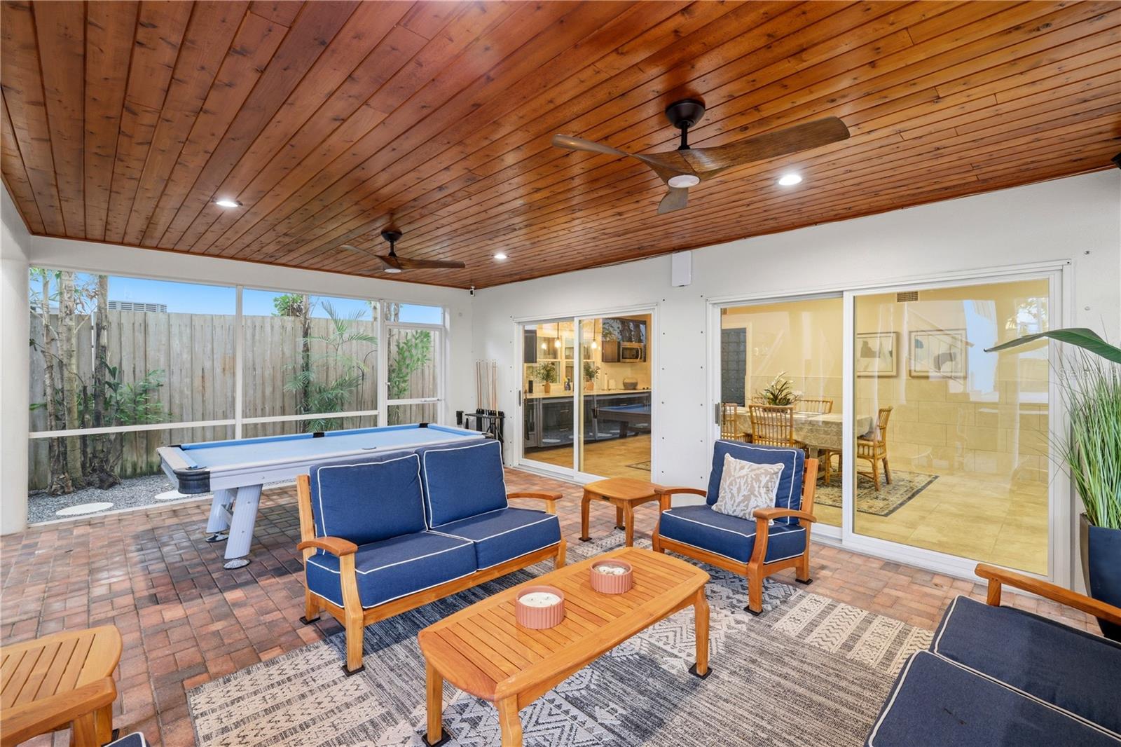 Listing photo id 75 for 4034 Roberts Point Road