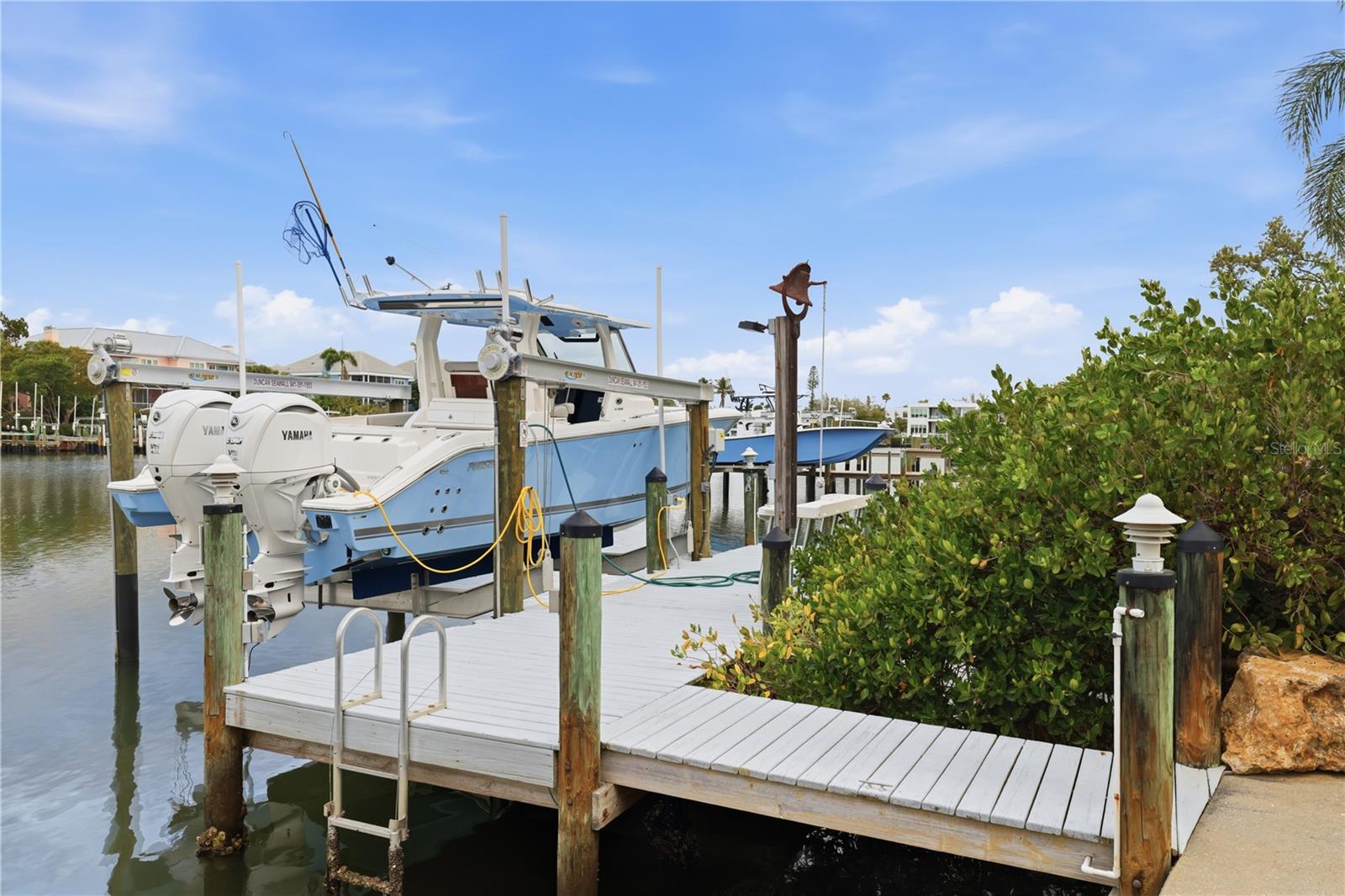 Listing photo id 86 for 4034 Roberts Point Road