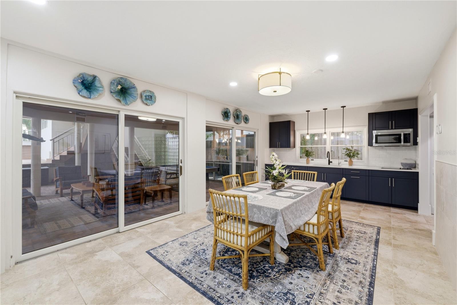 Listing photo id 90 for 4034 Roberts Point Road