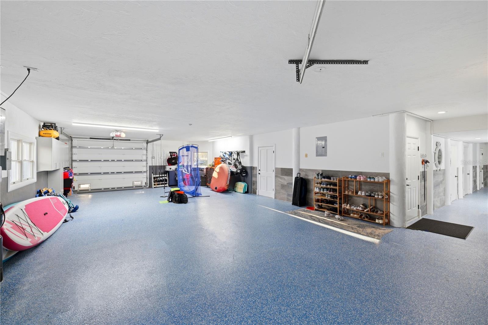 Listing photo id 94 for 4034 Roberts Point Road