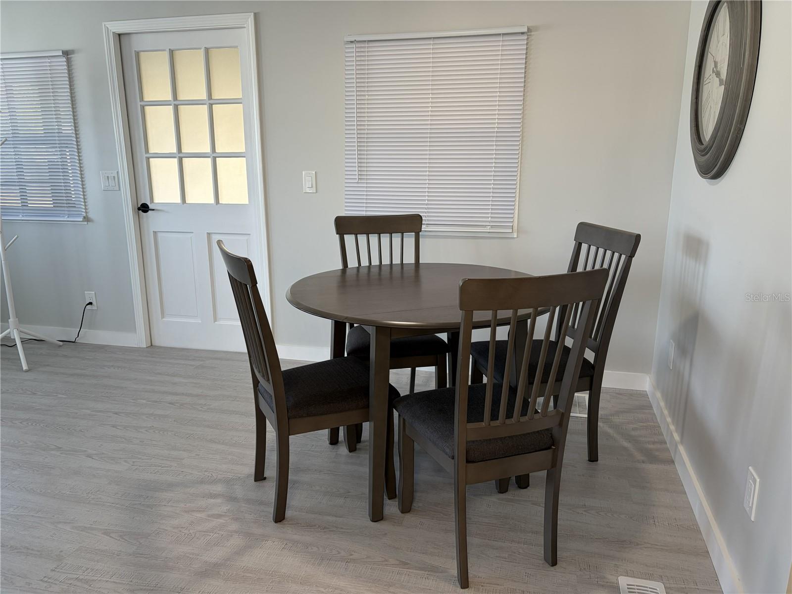 Image 15 of 78 For 5308 Tri Par Drive