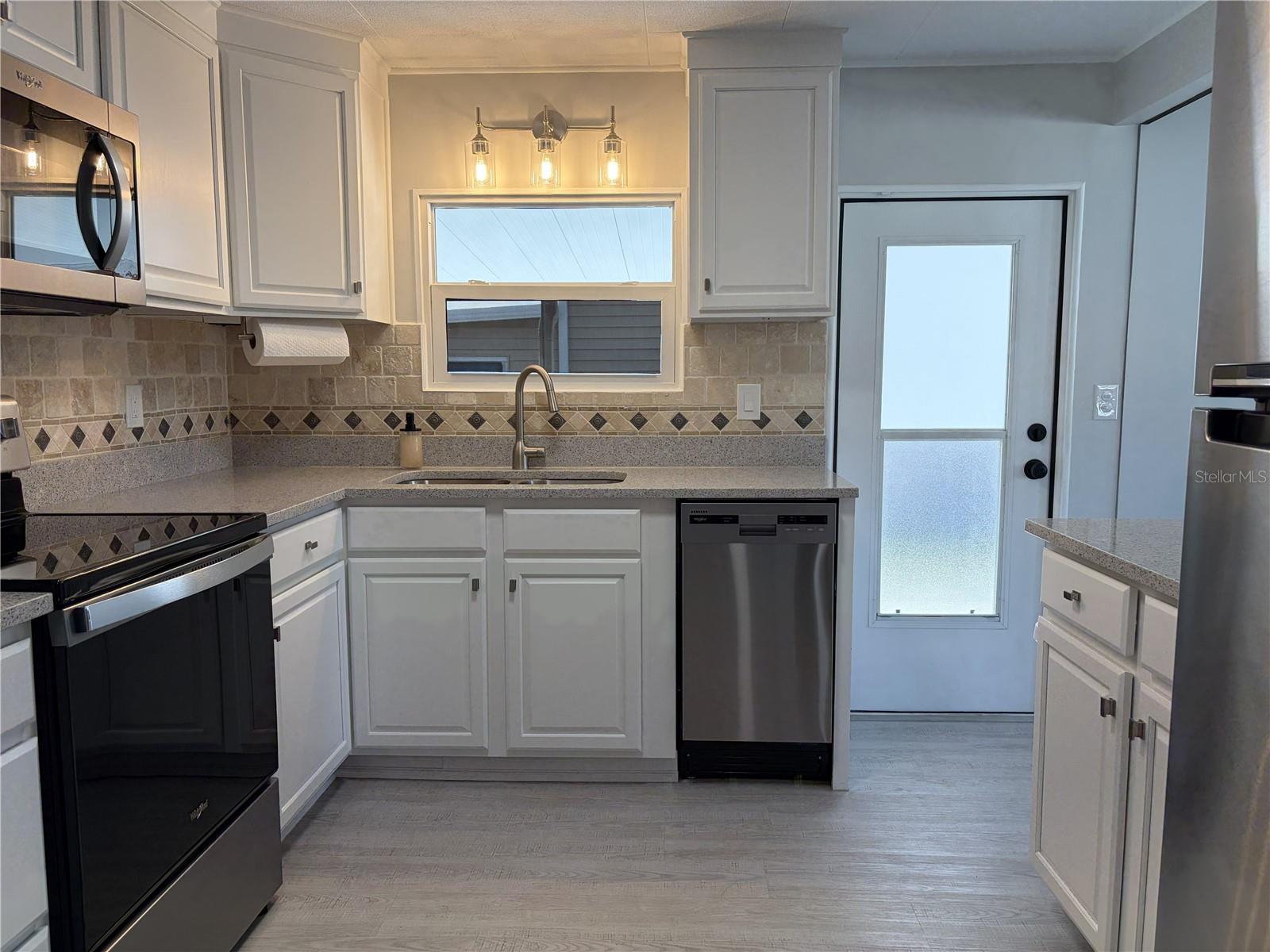 Image 18 of 78 For 5308 Tri Par Drive