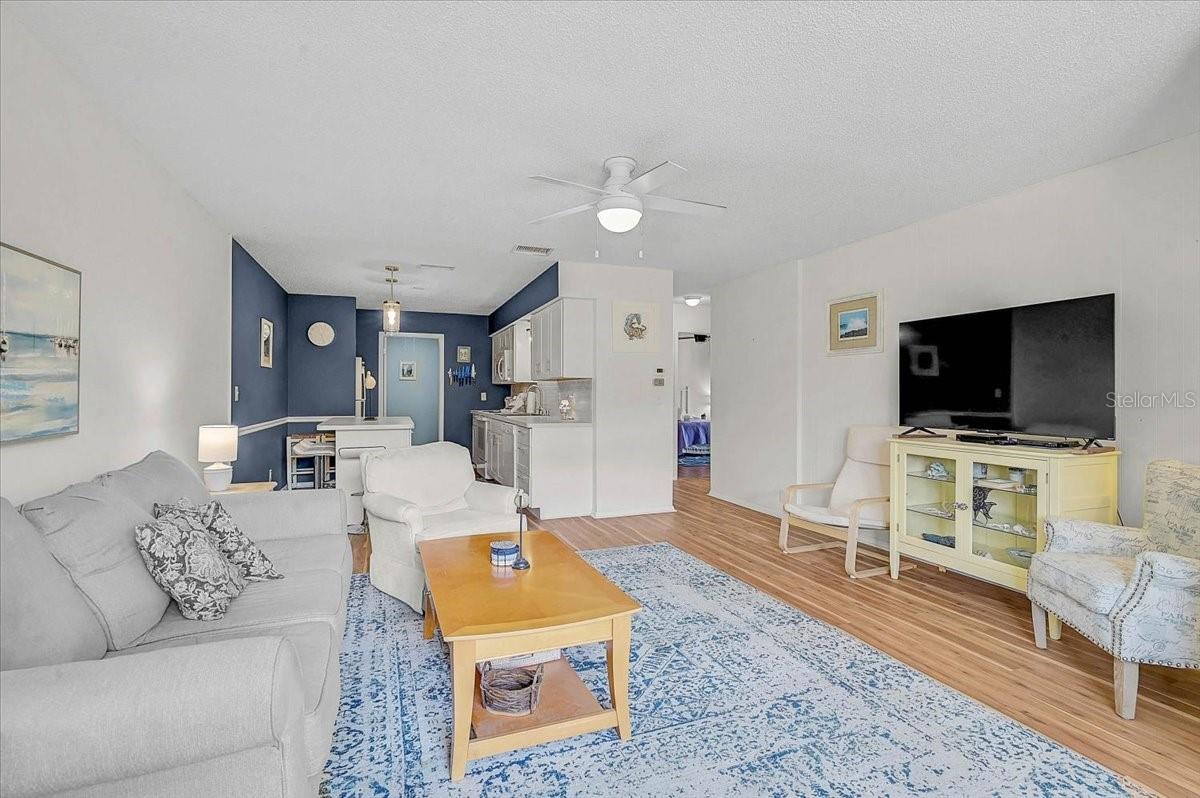 Image 9 of 42 For 4108 66th Street Circle W 4108